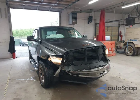 2014 Ram 1500 Slt z USA, uszkodzony, nr VIN 1C6RR7GT4ES239446